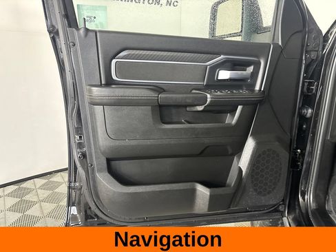 Used 2025 RAM 2500 Big Horn AWD/4WD image 10