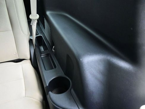 Certified 2022 Ford Explorer XLT w/ Class IV Trailer Tow Package image 35