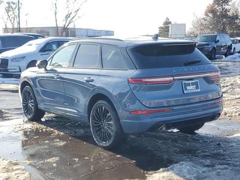 New 2026 Lincoln Corsair Premiere image 3