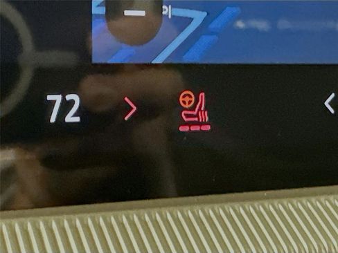 New 2026 Ford Explorer Active w/ Active Comfort Package image 16