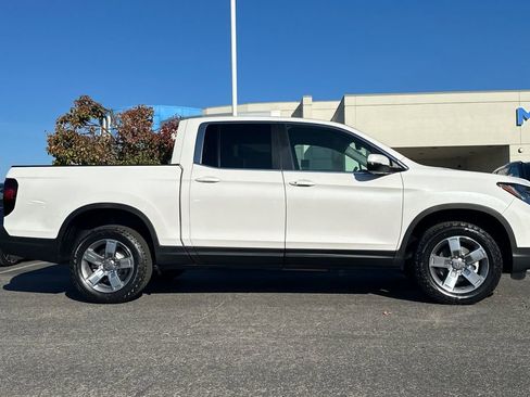 New 2026 Honda Ridgeline RTL image 3