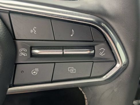 Used 2025 Chevrolet Traverse LT w/ Driver Confidence Package FWD image 16