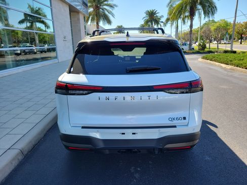 New 2026 INFINITI QX60 Autograph w/ Dark Cargo Package image 5
