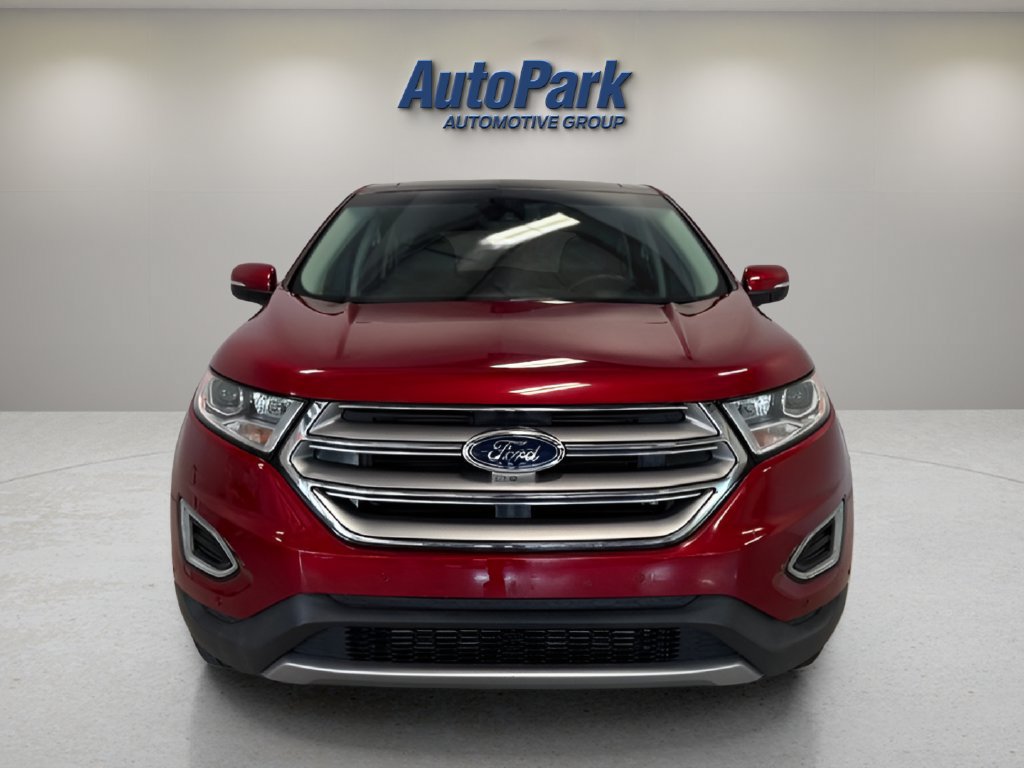 Used 2017 Ford Edge Titanium w/ Equipment Group 302A FWD image 2