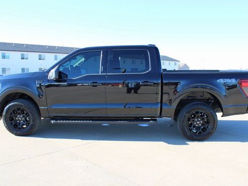 Used 2024 Ford F150 XLT w/ XLT Black Appearance Package image 16