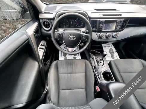 Used 2017 Toyota RAV4 LE w/ Carpet Mat Package AWD/4WD image 5