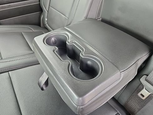 Used 2024 GMC Sierra 1500 Denali AWD/4WD image 57
