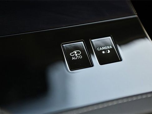 Used 2025 INFINITI QX80 Luxe image 19