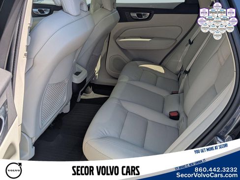 Certified 2023 Volvo XC60 B5 Plus w/ Climate Package AWD/4WD image 16