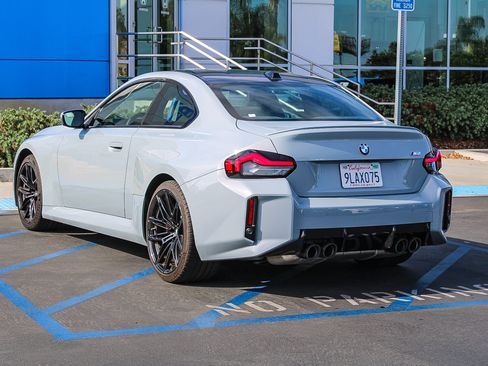 Used 2024 BMW M2 w/ M Driver's Package RWD image 9