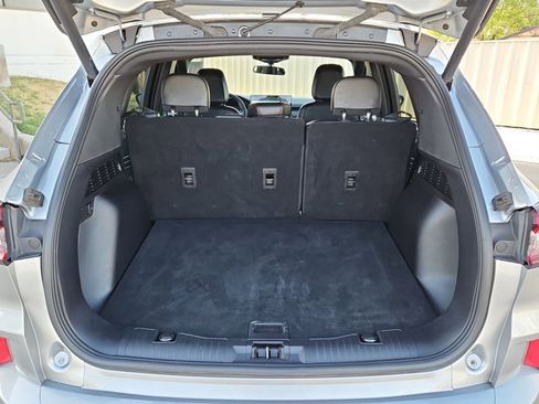 Used 2023 Ford Escape ST-Line w/ Tech Pack #1 FWD image 6