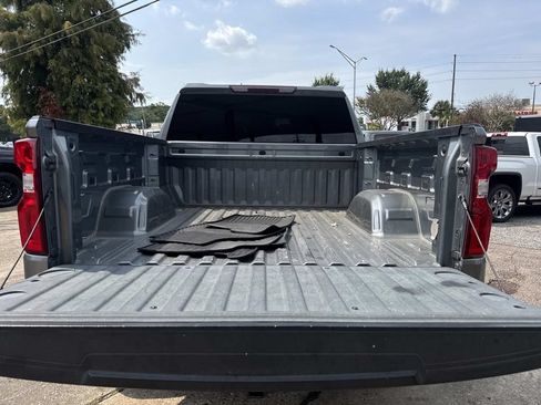 Used 2021 Chevrolet Silverado 1500 Custom w/ LPO, Dark Essentials Package RWD image 9