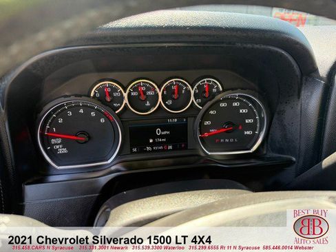 Used 2021 Chevrolet Silverado 1500 LT AWD/4WD image 30