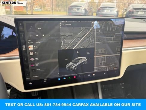 Used 2021 Tesla Model S Plaid image 25