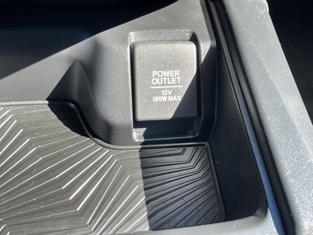 Used 2018 Honda CR-V Touring image 22