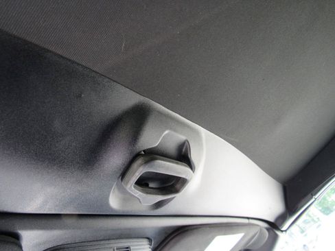 Used 2022 Ford Mustang Premium RWD image 32