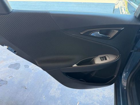 Used 2025 Chevrolet Malibu LS FWD image 44