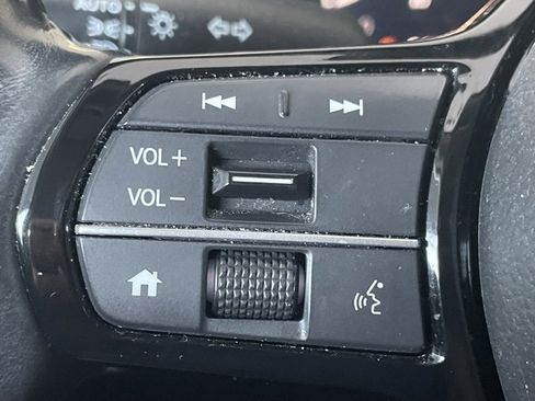 Certified 2023 Honda HR-V EX-L image 12