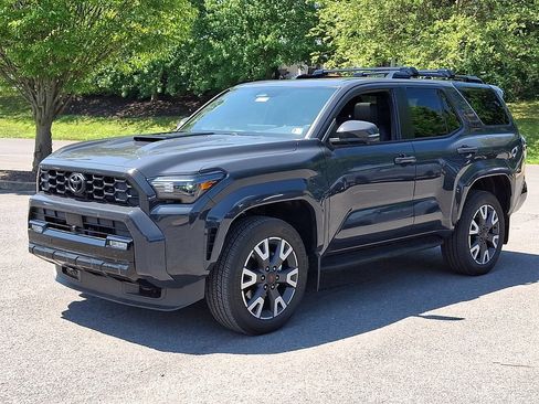 Used 2026 Toyota 4Runner TRD Sport Premium AWD/4WD image 5