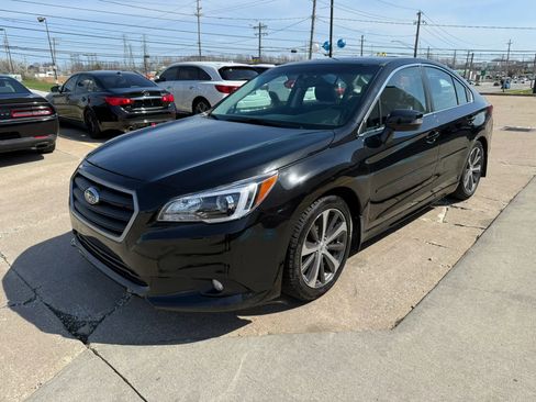 Used 2015 Subaru Legacy 3.6R Limited AWD/4WD image 6