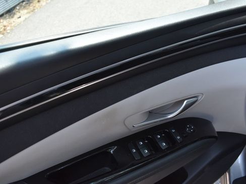 Used 2022 Hyundai Tucson SE AWD/4WD image 13