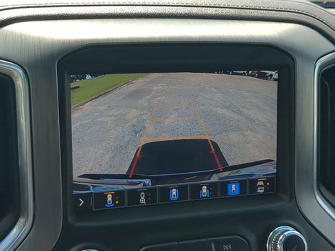 Used 2021 GMC Sierra 2500 Denali w/ Denali Ultimate Package AWD/4WD image 19