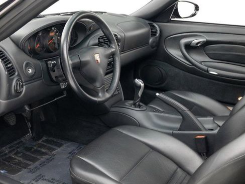 Used 2001 Porsche 911 Carrera image 16