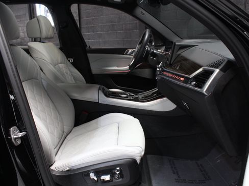 Used 2024 BMW X5 sDrive40i w/ Premium Package RWD image 50