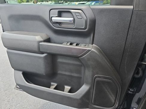 Used 2022 Chevrolet Silverado 1500 Custom AWD/4WD image 29