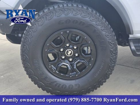 Used 2024 Ford Bronco Wildtrak AWD/4WD image 7