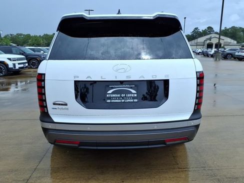 New 2026 Hyundai Palisade SEL Premium FWD image 3