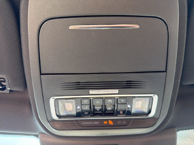 New 2026 Lincoln Navigator L Reserve AWD/4WD image 32