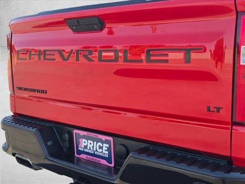 Used 2020 Chevrolet Silverado 1500 LT Trail Boss AWD/4WD image 14