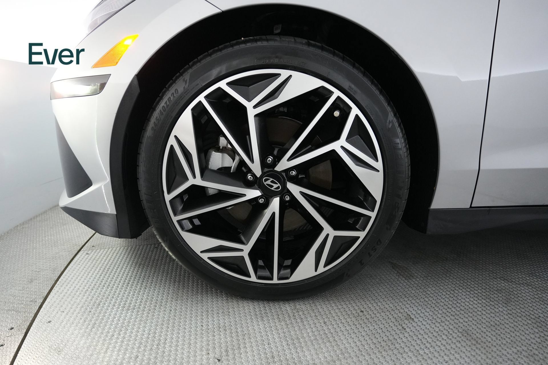Used 2024 Hyundai Ioniq 6 SEL RWD image 19
