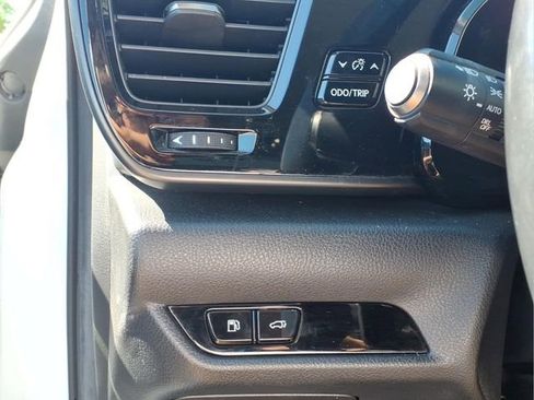 Used 2024 Lexus NX 250 FWD w/ Towing Package (2000 Lbs) image 15