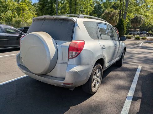 Used 2007 Toyota RAV4 Limited image 7