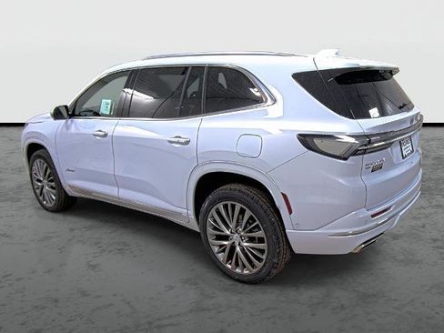 New 2026 Buick Enclave Avenir w/ Super Cruise Package image 2