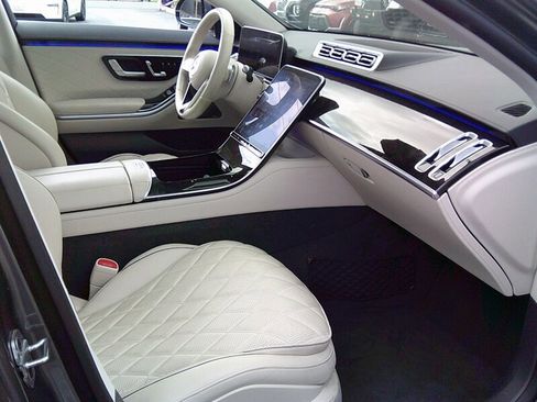 Used 2022 Mercedes-Benz S 580 4MATIC Sedan image 26