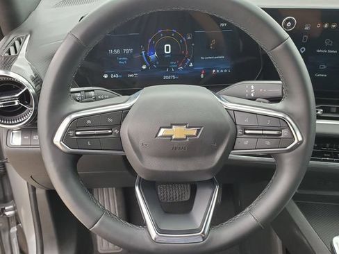 Used 2025 Chevrolet Equinox LT AWD/4WD image 7