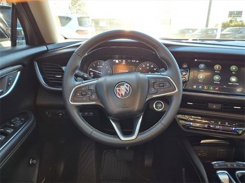 Used 2023 Buick Envision Avenir image 11