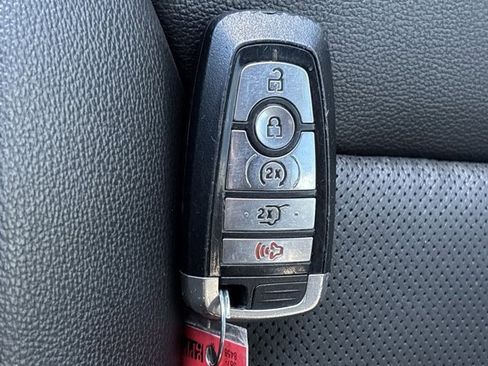 Used 2021 Ford Explorer Limited w/ Equipment Group 301A image 44