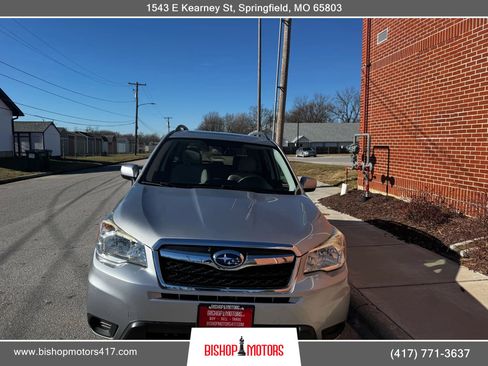 Used 2015 Subaru Forester 2.5i Premium w/ All-Weather Package image 4