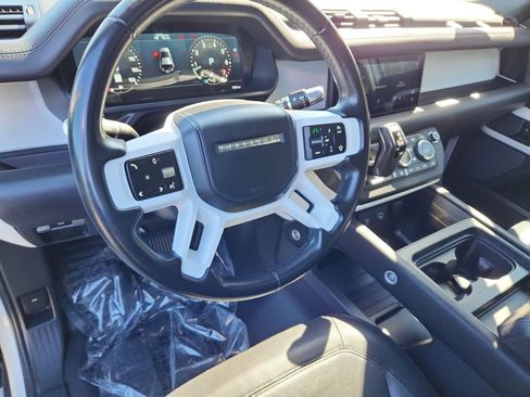 Used 2022 Land Rover Defender 110 X-Dynamic HSE AWD/4WD image 14