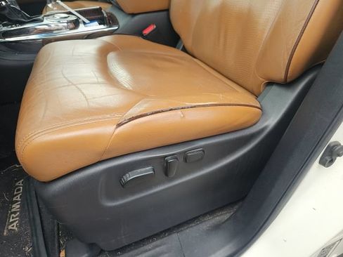 Used 2017 Nissan Armada Platinum w/ Captain Seat Package RWD image 18