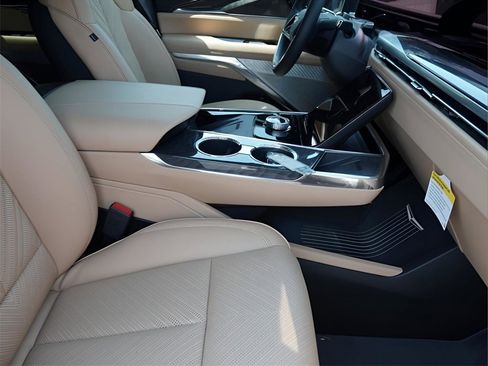 New 2025 Cadillac Escalade IQ Sport 2 image 19