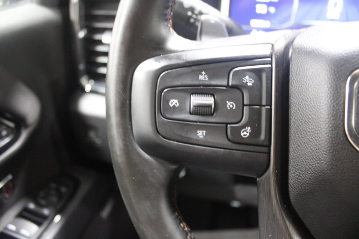 Used 2023 GMC Sierra 1500 AT4 w/ AT4 Preferred Package AWD/4WD image 40