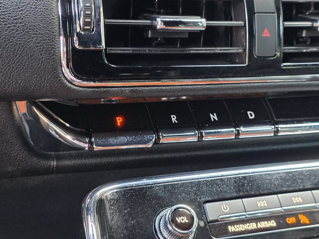 Used 2019 Lincoln Navigator L Reserve AWD/4WD image 28