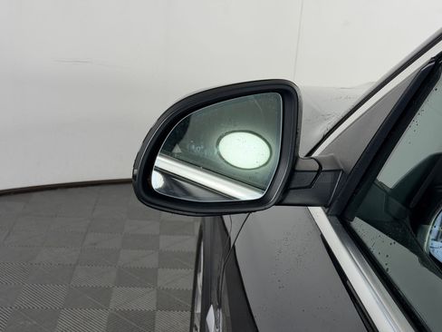 Used 2025 BMW X5 xDrive50e AWD/4WD image 26