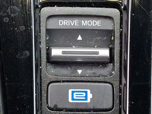 Certified 2023 Honda Accord Sport image 24