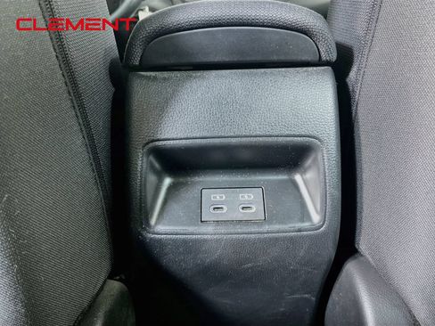 Used 2024 Toyota Corolla LE FWD image 29